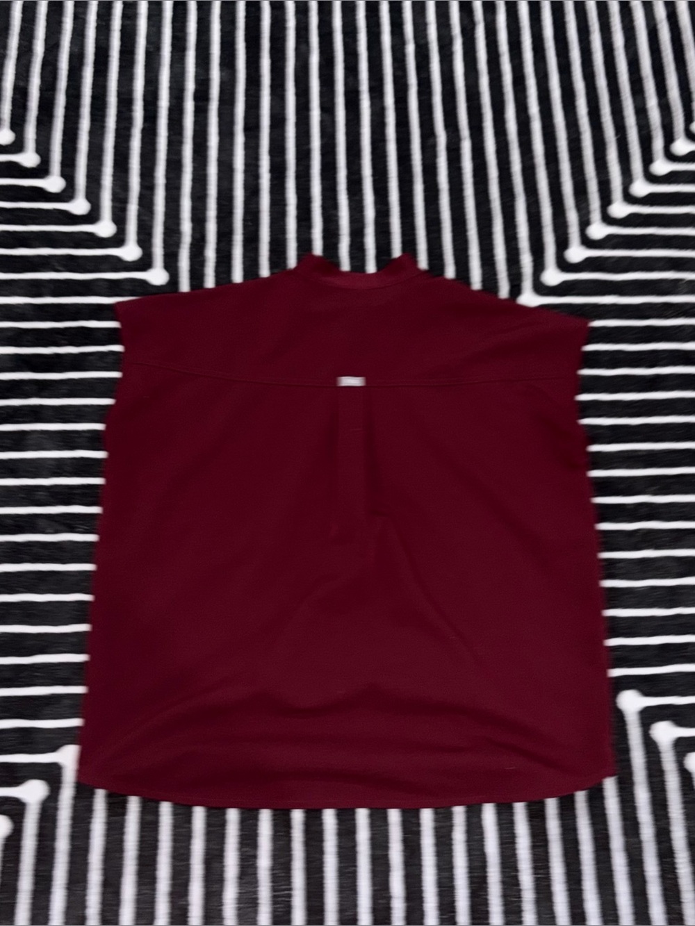 FIGS Sleeveless Scrubs Tank Top in Burgundy